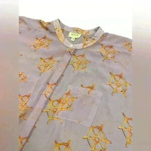 KOCH Lilac Ship Wheel Oversized Button Down Size Small